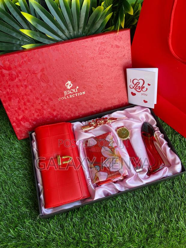 Ladies Watch Gift Set - thumbnail 2