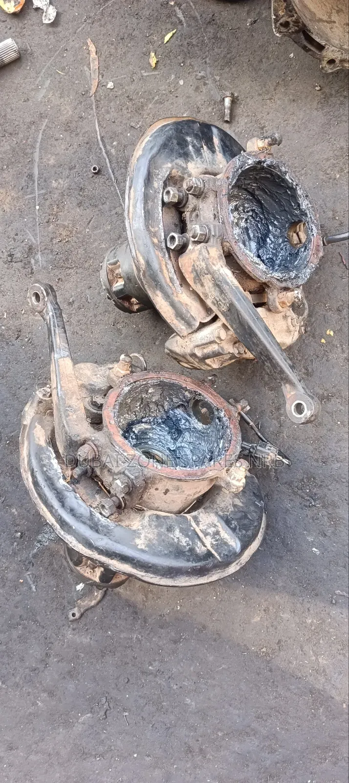 Land Cruiser J79 Knuckles.