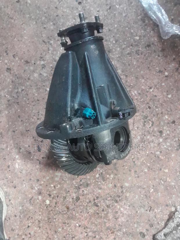 Toyota Revo/Vigo 4wd Differential Unit (Diff) - thumbnail 2
