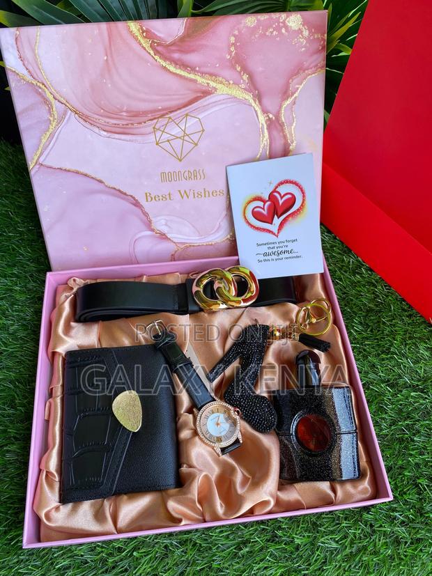 Fancy Ladies Watch Gift Set - thumbnail 2