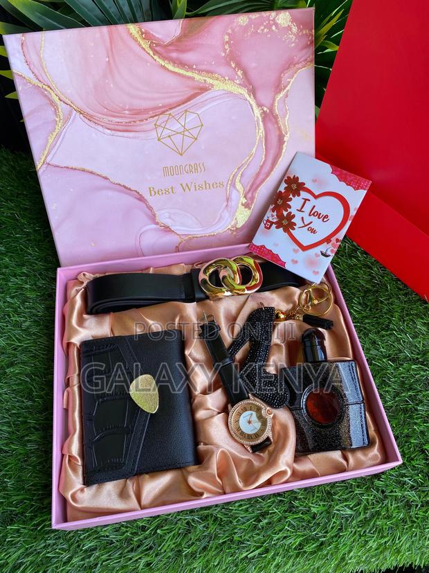 Fancy Ladies Watch Gift Set - thumbnail 4