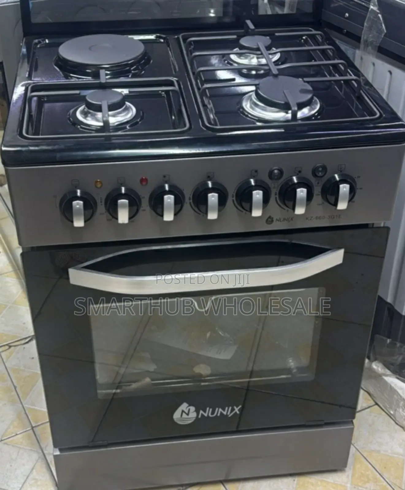 Nunix-- 60cm by 60cm Cooker