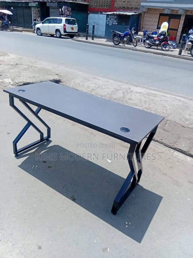 Tables Table Gray Top Metallic Stands 1.2m - main view