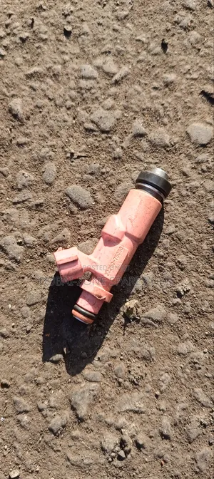 Nozzles Prado J120 Petrol.