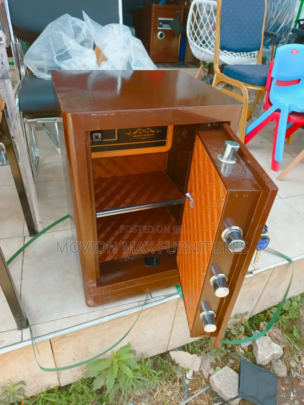 Safe and Equipment Safebox