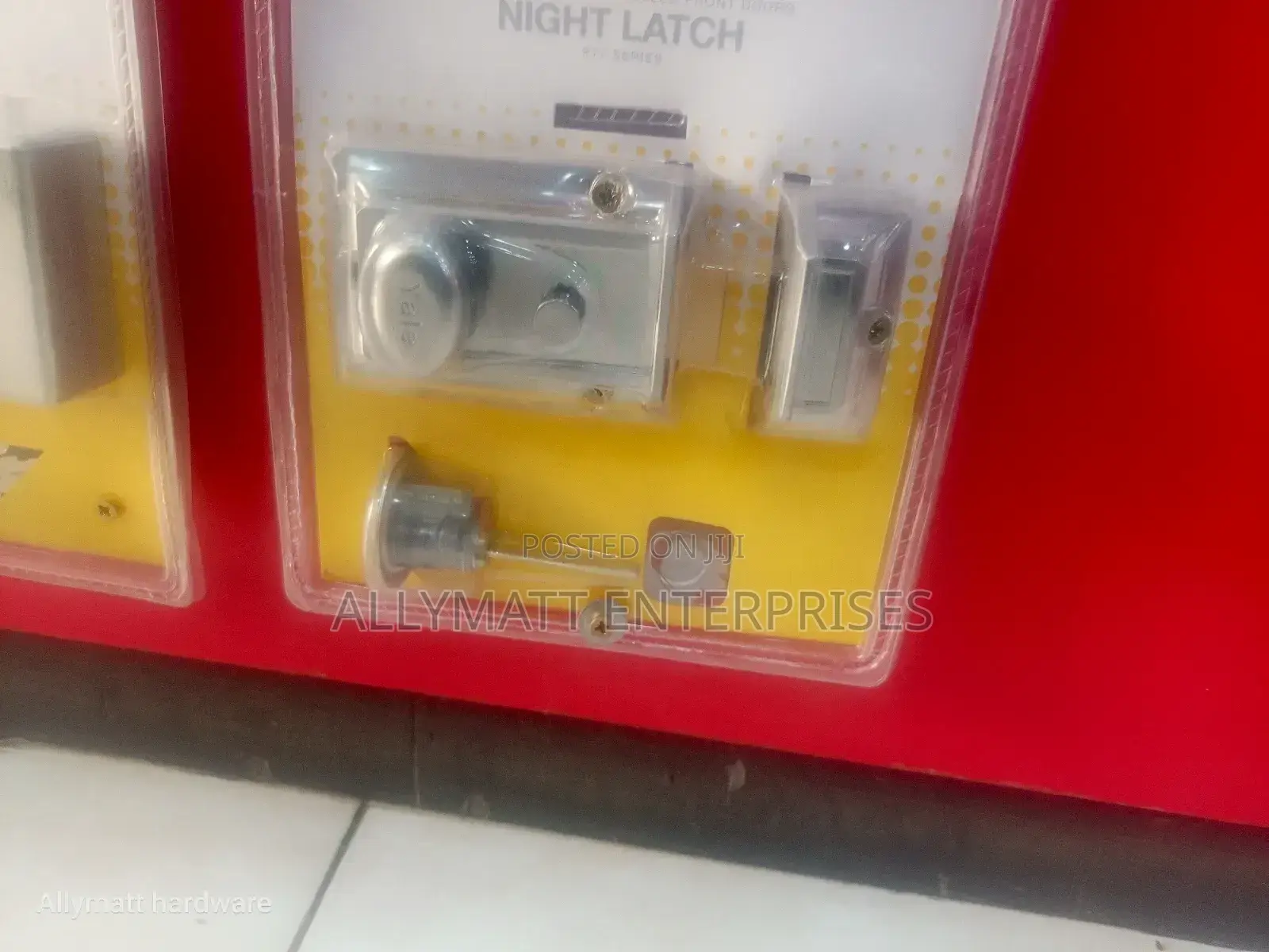 Night Latch Yale