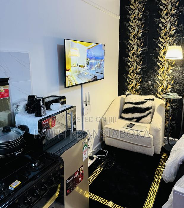 Smart Choice Airbnb Apartments - thumbnail 2