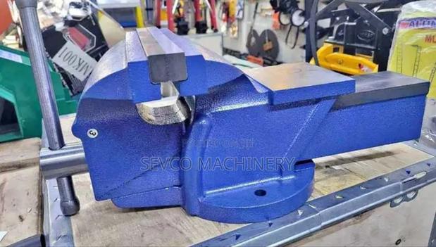 Heavy Duty 10 "Bench Vice - main view