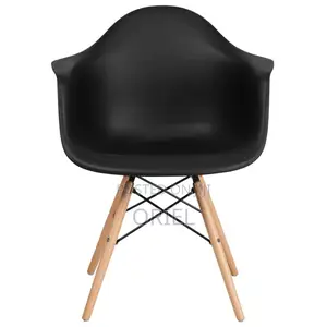 Modern Dining Chair : Wooden Legs Eames Bistro Chair