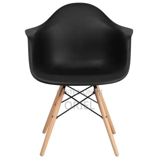 Modern Dining Chair : Wooden Legs Eames Bistro Chair