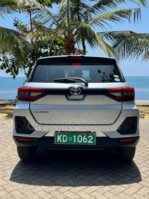 Toyota Raize 2019 Silver