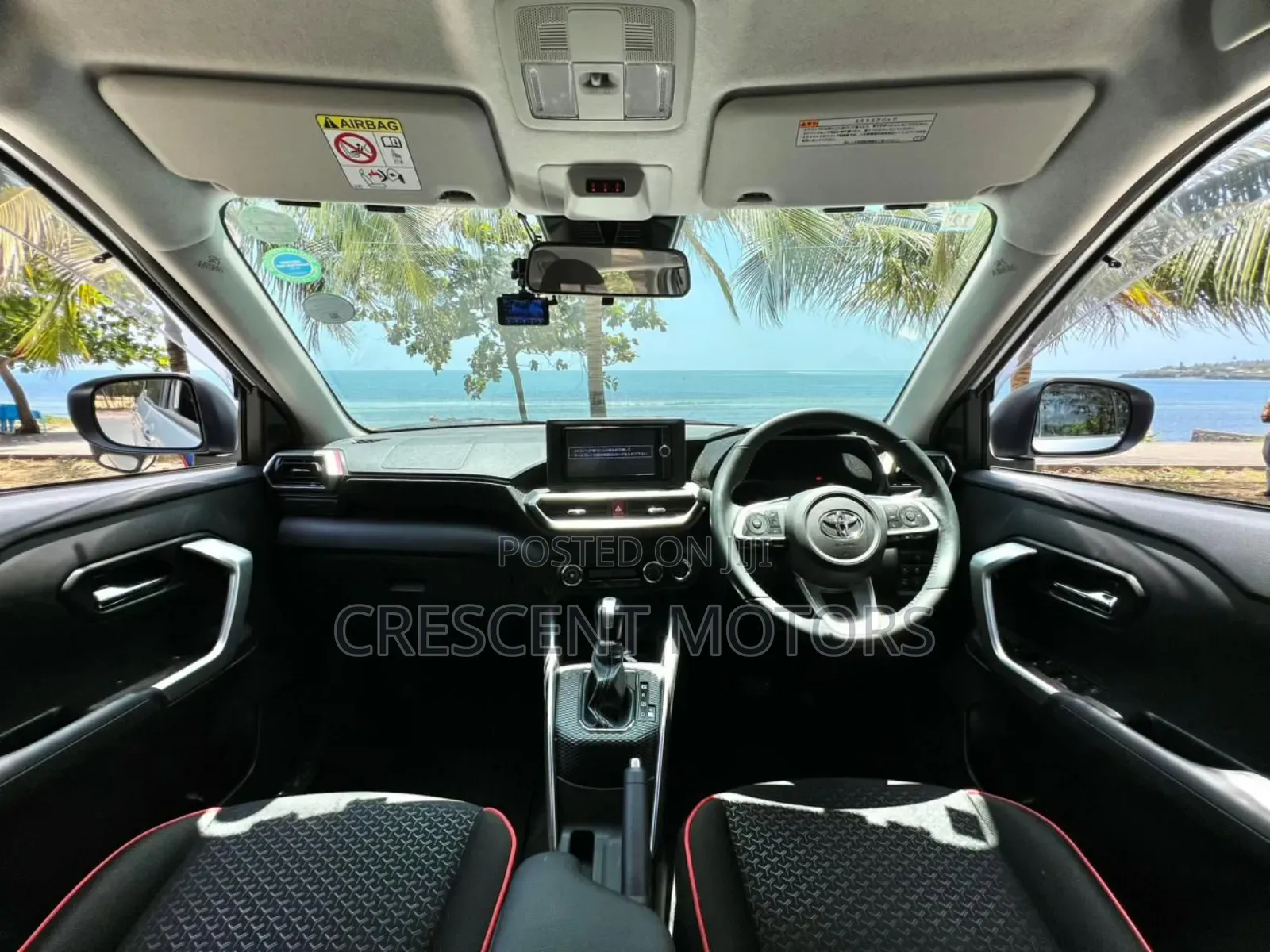 Toyota Raize 2019 Silver