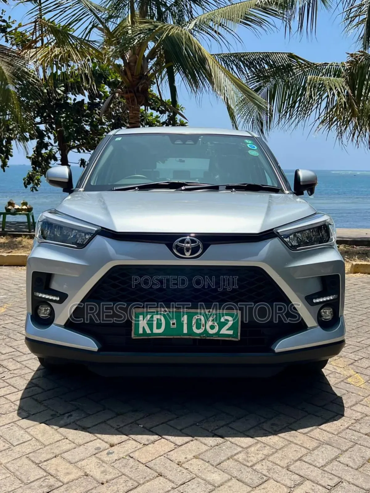 Toyota Raize 2019 Silver
