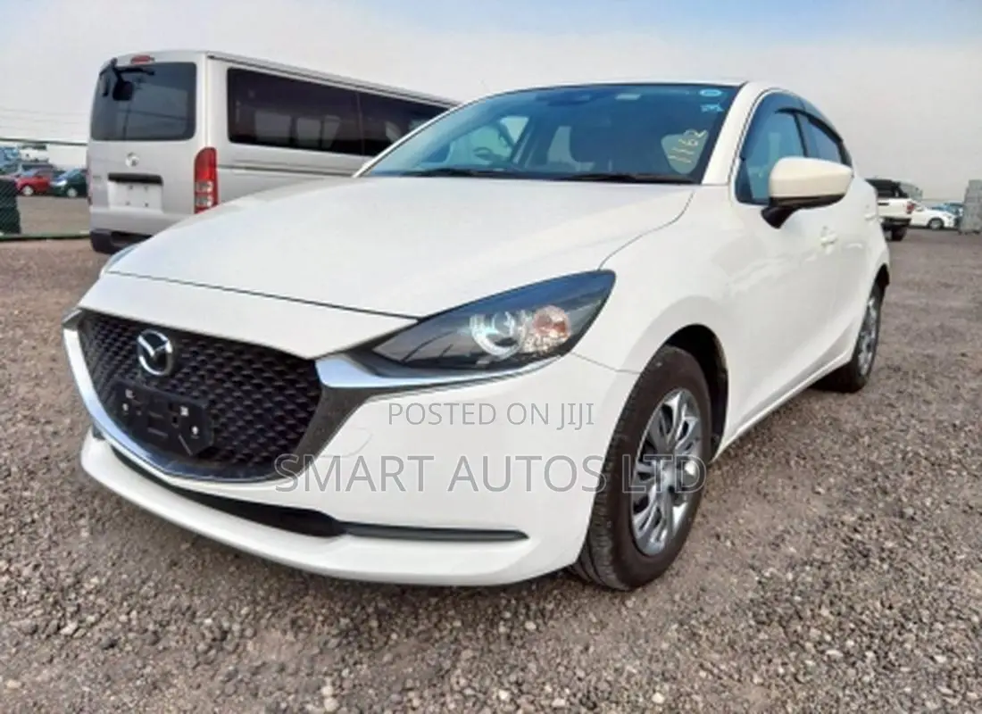 Mazda Demio 2019 Pearl
