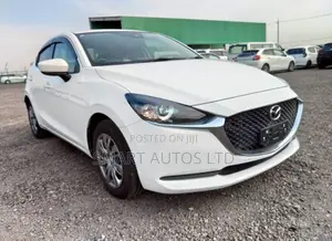 Mazda Demio 2019 Pearl