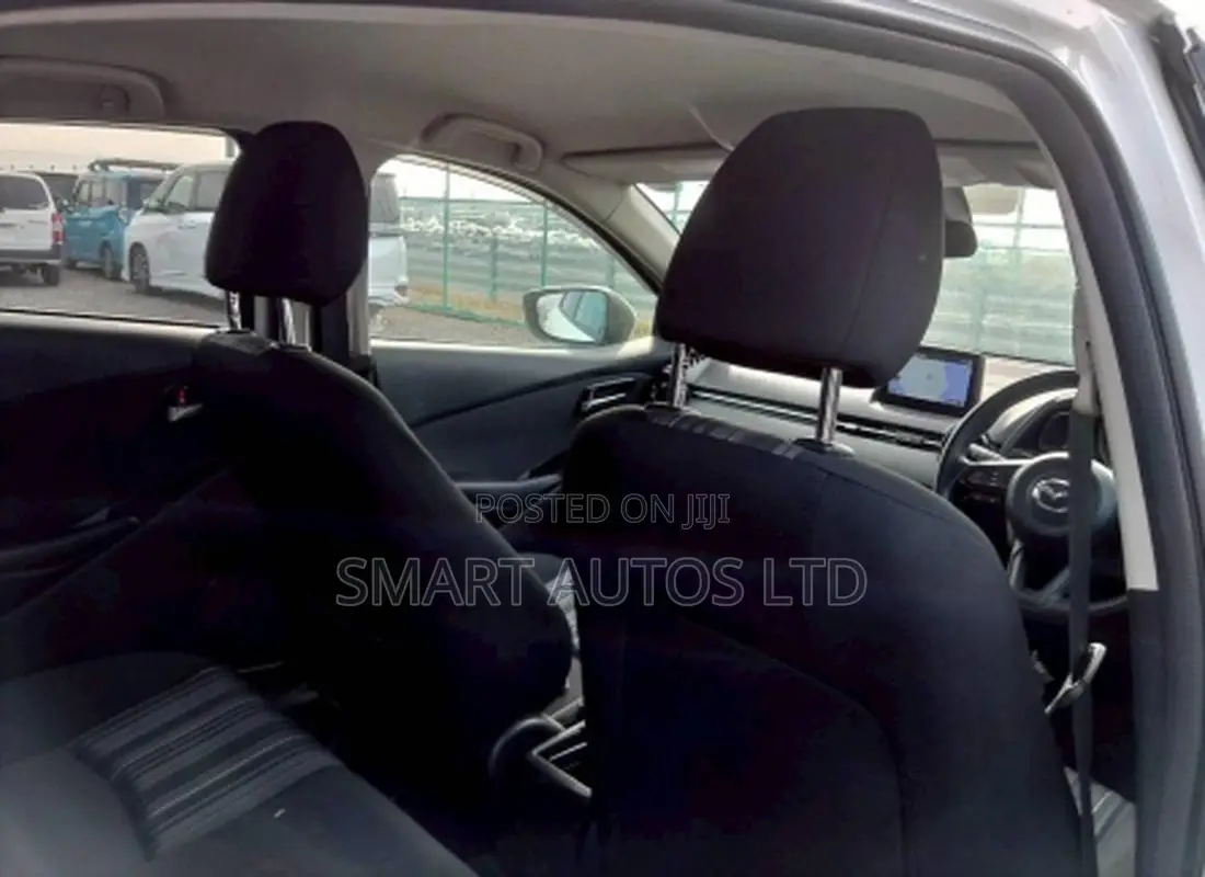 Mazda Demio 2019 Pearl