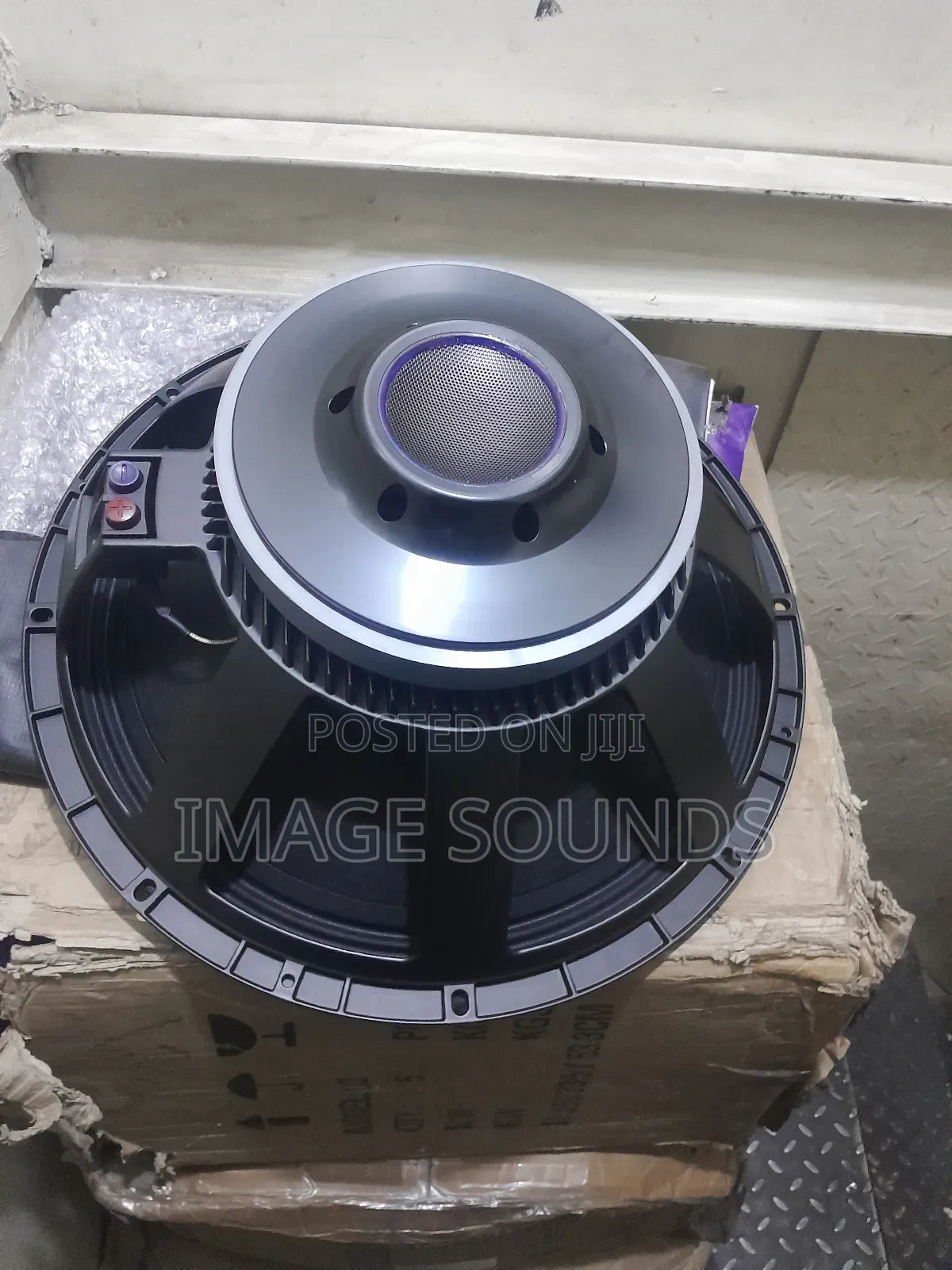 RCF Precision Lf18g400 18-Inch Woofer, Designed for High-Fidelity
