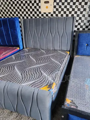 Justified Cool 5 by 6 Bed