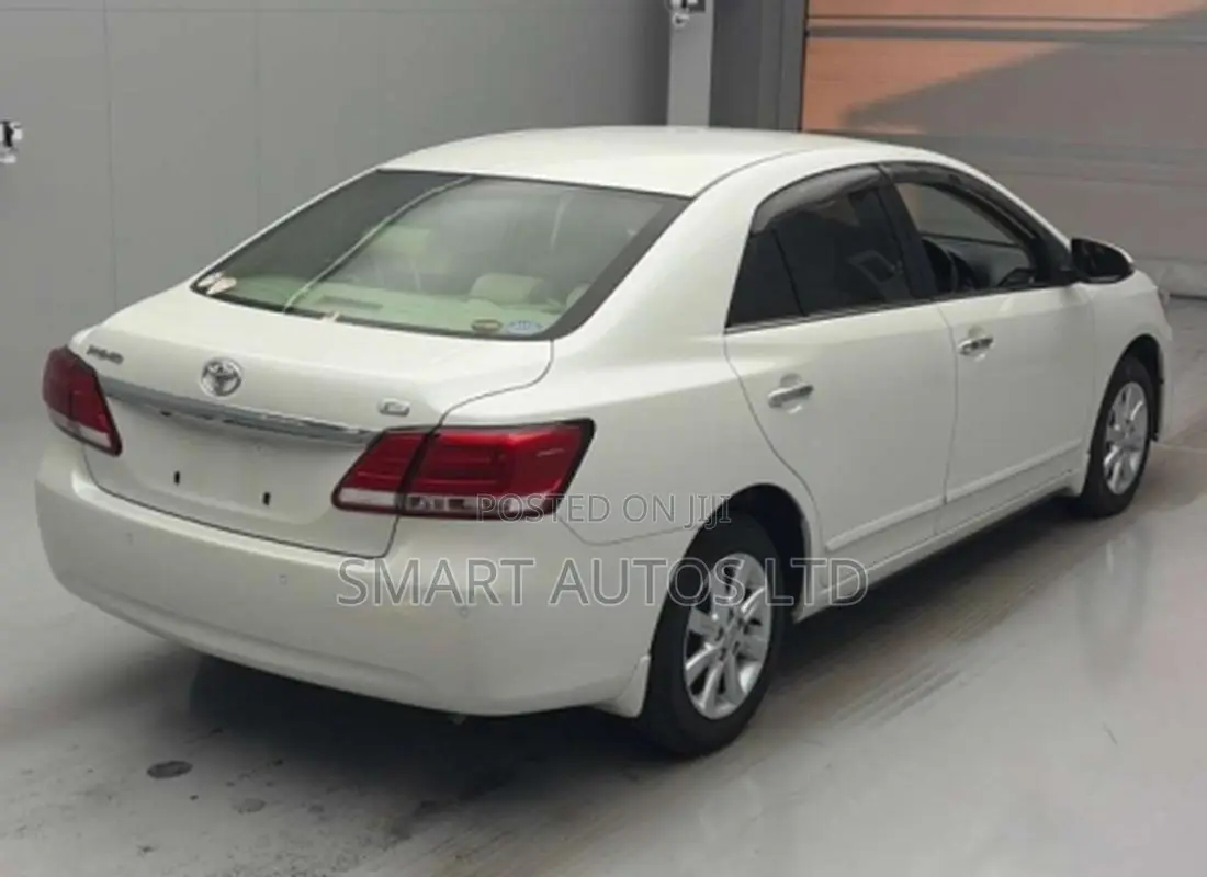 Toyota Premio 2019 White