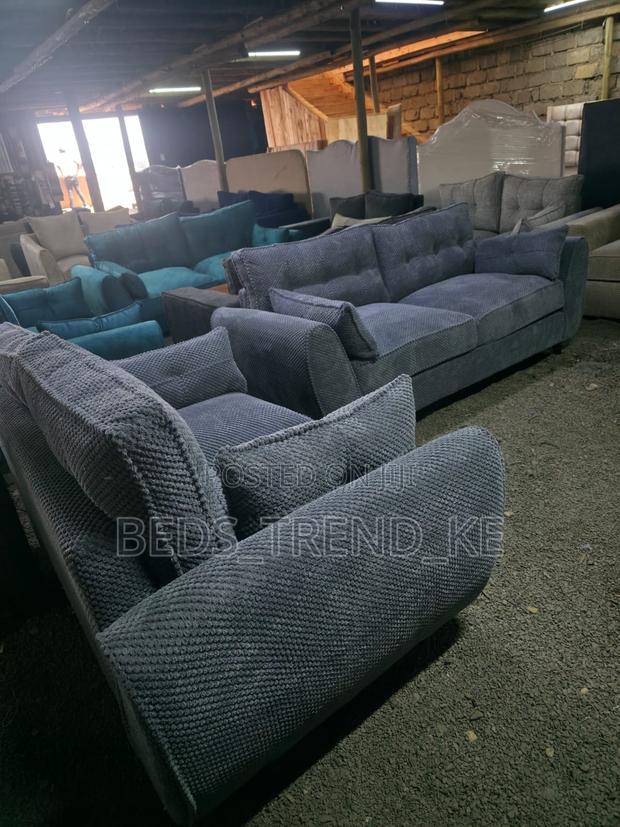 Lounging Classy 5 Seater Butterfly Seat 3,2