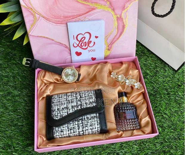 Ladies Watch Gift Set - thumbnail 3