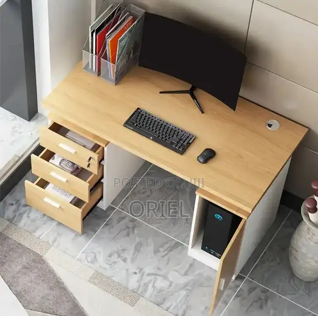Modern Office Desk : 1.4m Clerical Office Desk