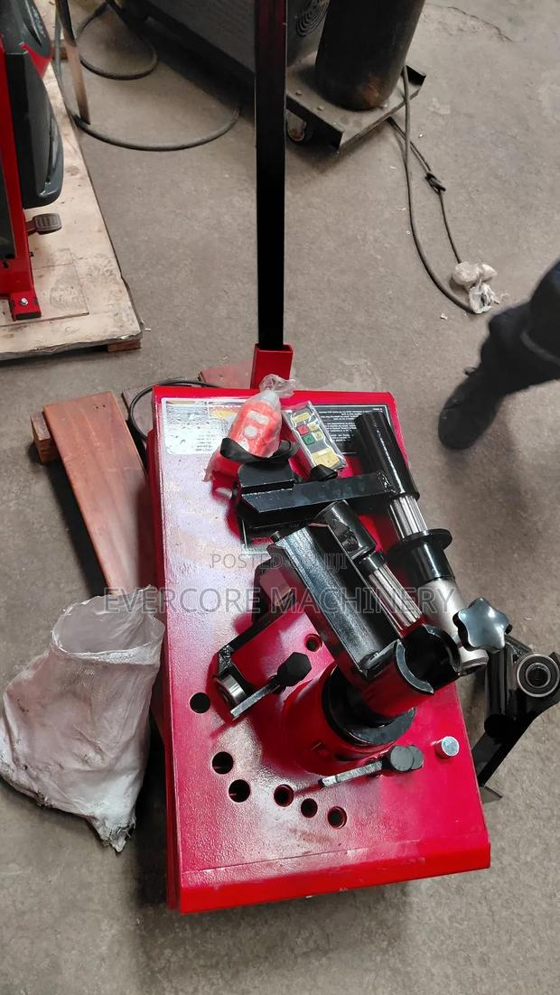 Simple Truck Tyre Changer Machine New Model.