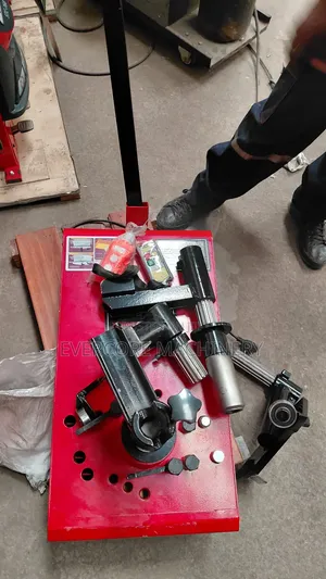 Simple Truck Tyre Changer Machine New Model.