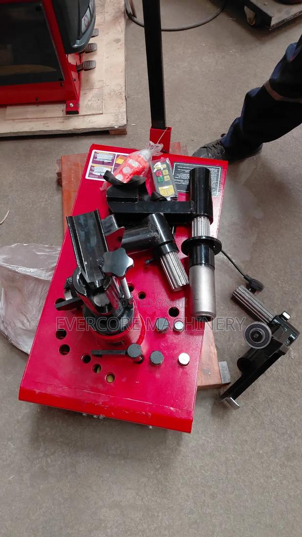 Small Electric Truck Tyre Changer Machine – Best Quality