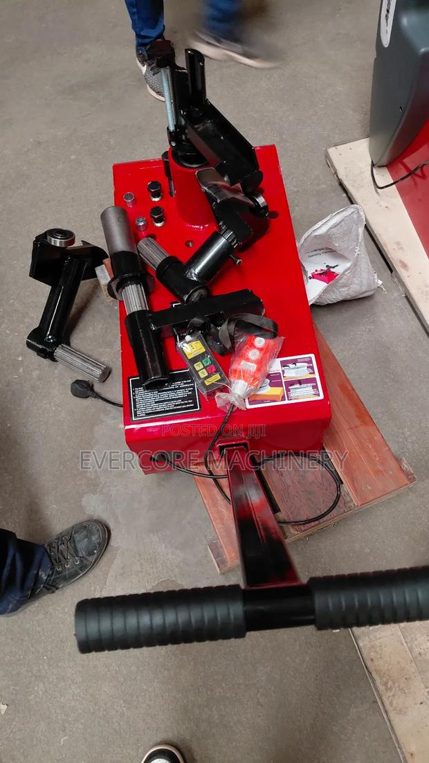 Simple Truck Tyre Changer Best Quality Heavy Duty. - main view