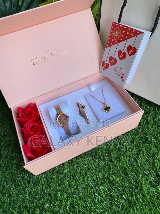 Floral Ladies Watch Set