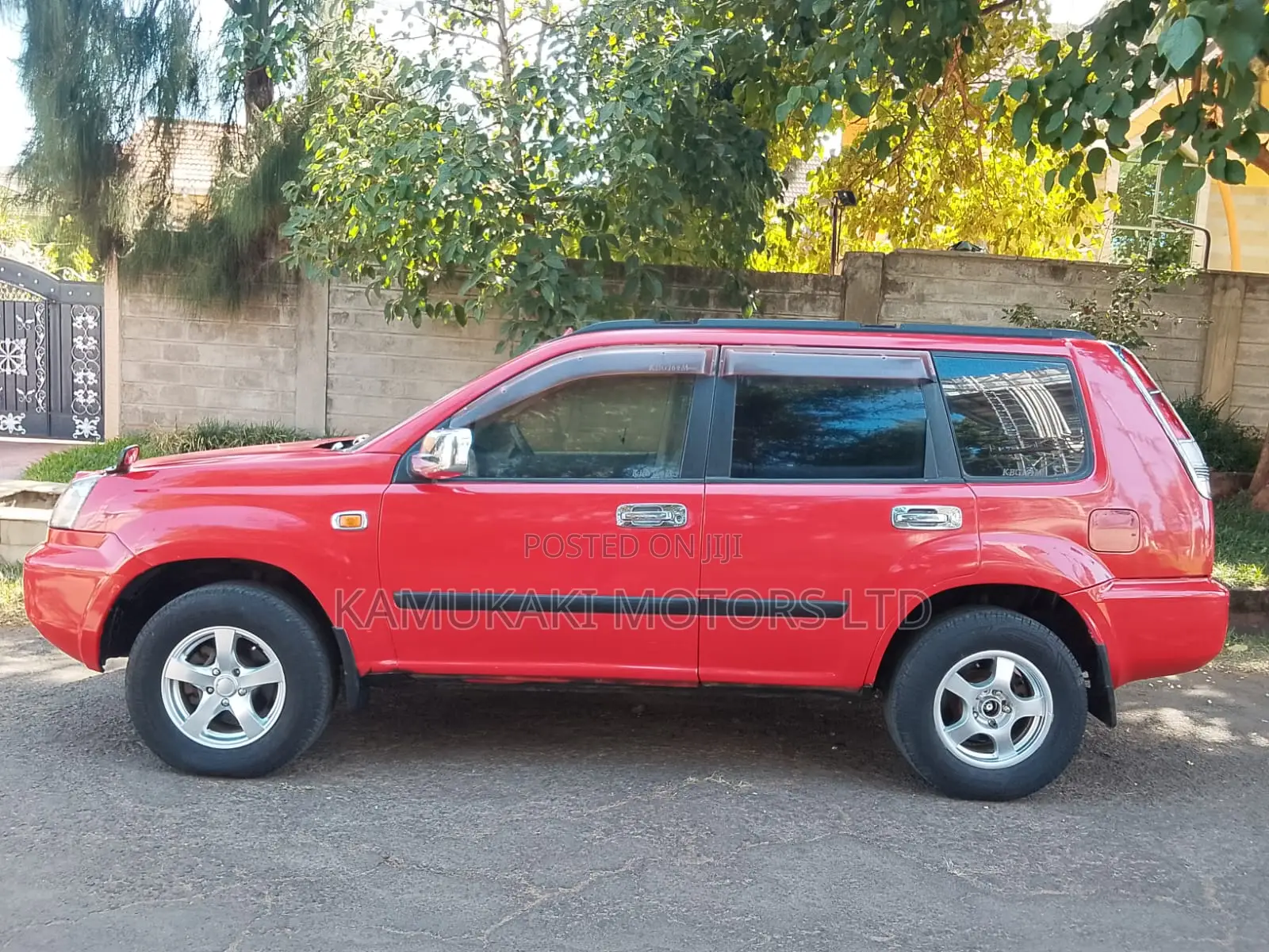 Nissan X-Trail 2003 Red
