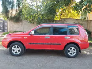 Nissan X-Trail 2003 Red