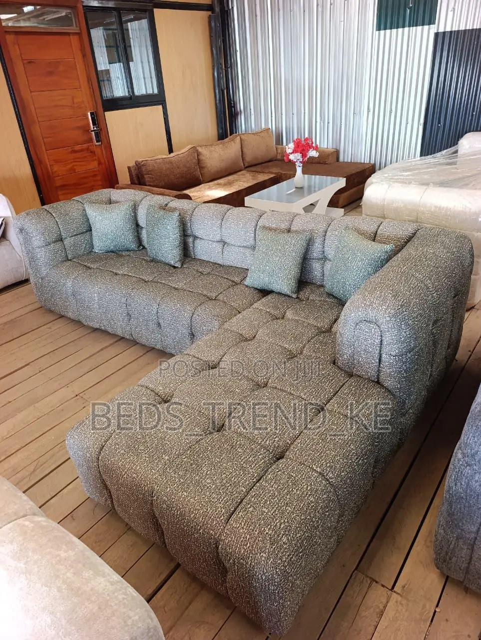 Inmate Bubble Classy L Sofa 6 Seater