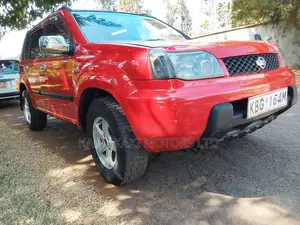 Nissan X-Trail 2003 Red