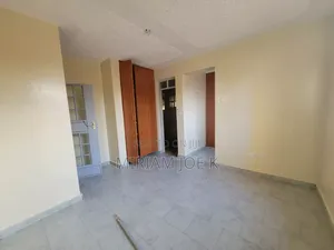 3bdrm Apartment in Kenyatta Road for rent