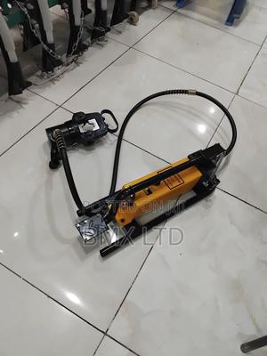 Compact Industrial Hydraulic Cable Crimper With Foot Pedal Operation - thumbnail 2