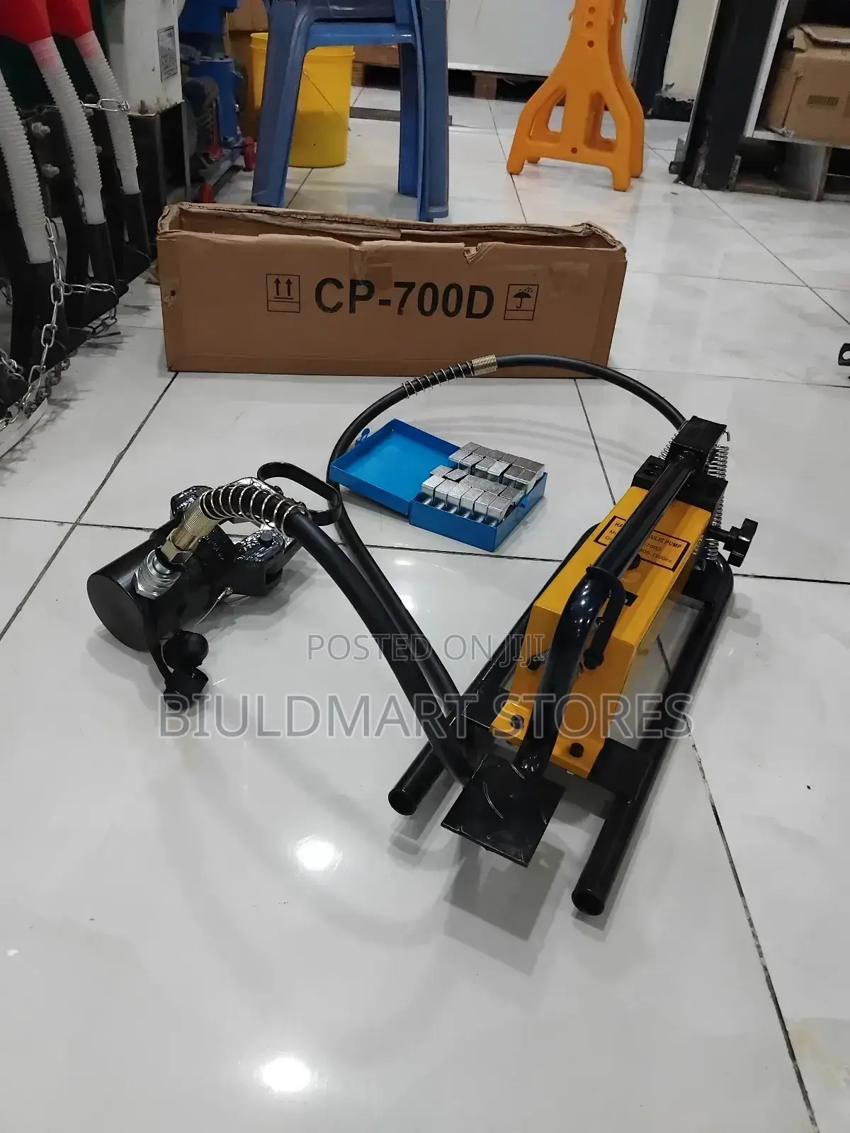 Manual Foot Operated Hydraulic Cable Crimping System