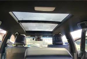 Toyota Harrier 2.0 2018 Black