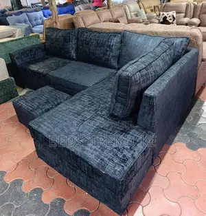 Traditional Elevated L Seat (6 Seater)