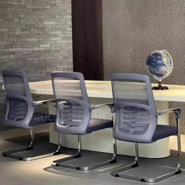 Ergonomic Mesh Mid Back Visitor Chair - thumbnail 10