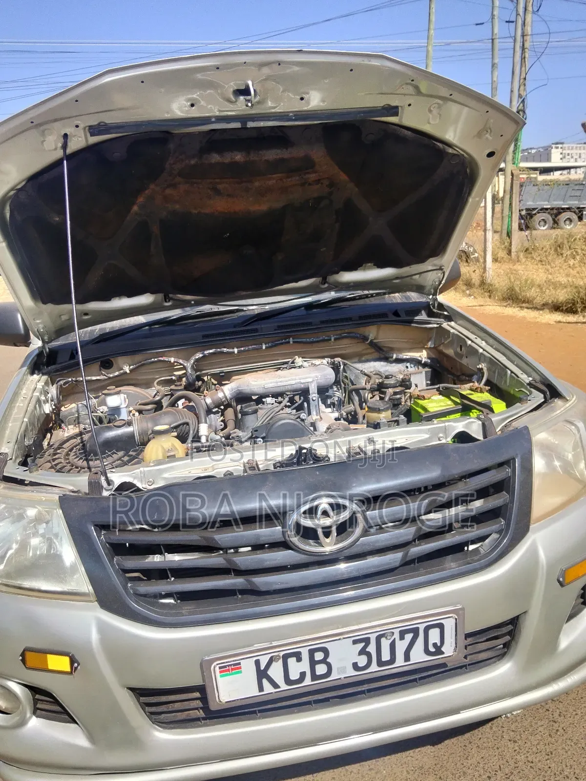 Toyota Hilux SR HI-RIDER 2015 Gray