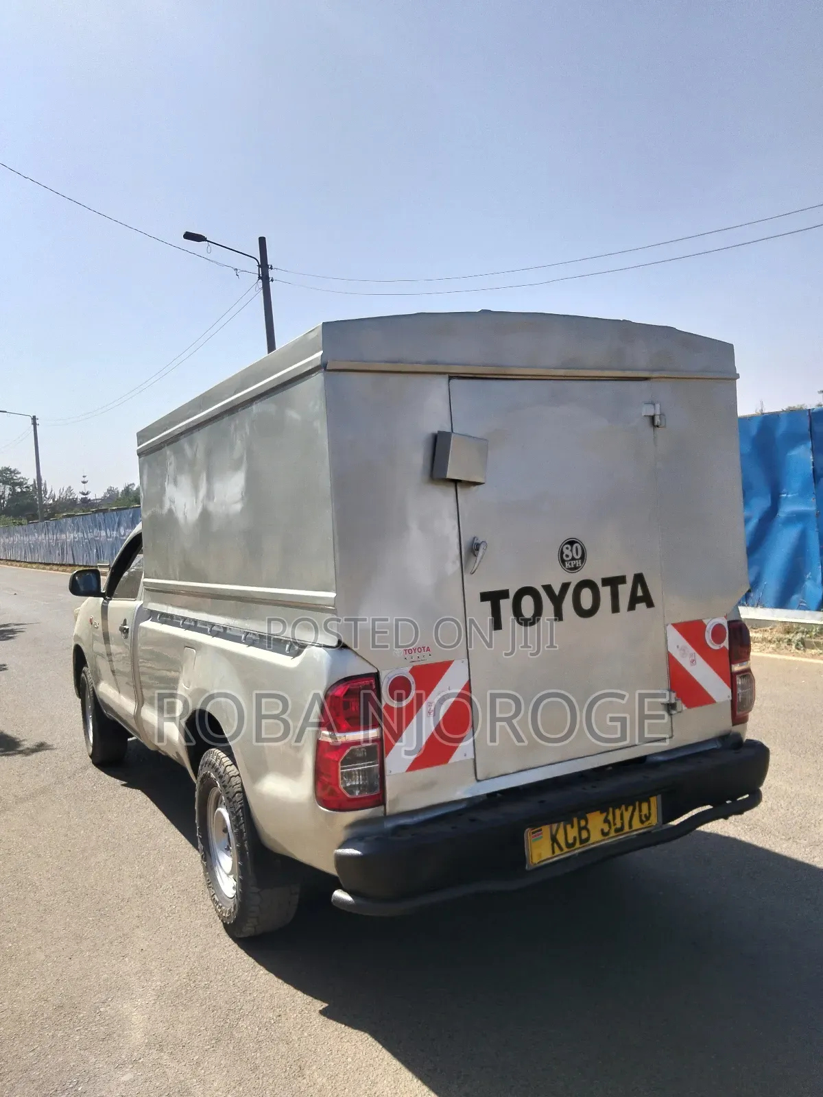 Toyota Hilux SR HI-RIDER 2015 Gray