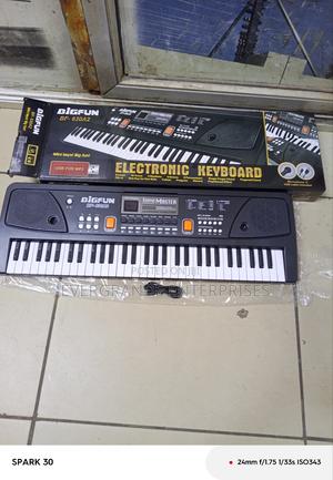 * 61 Keys Keyboard* 61 Key Keyboard /Piano - thumbnail 2