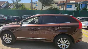 Volvo XC60 2018 Brown