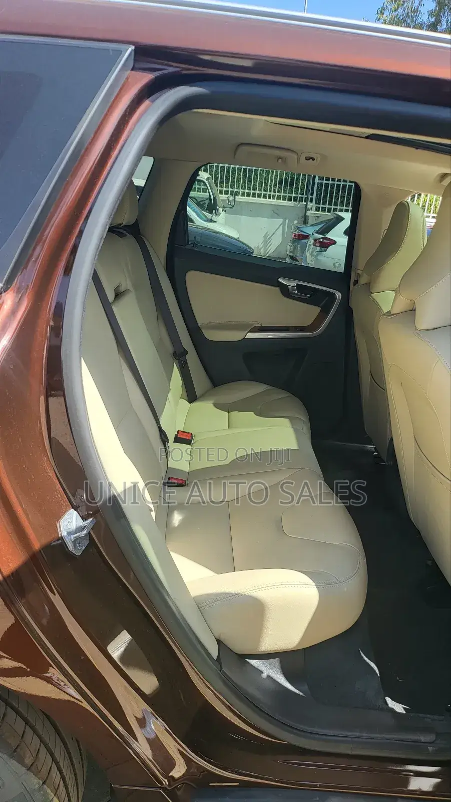 Volvo XC60 2018 Brown
