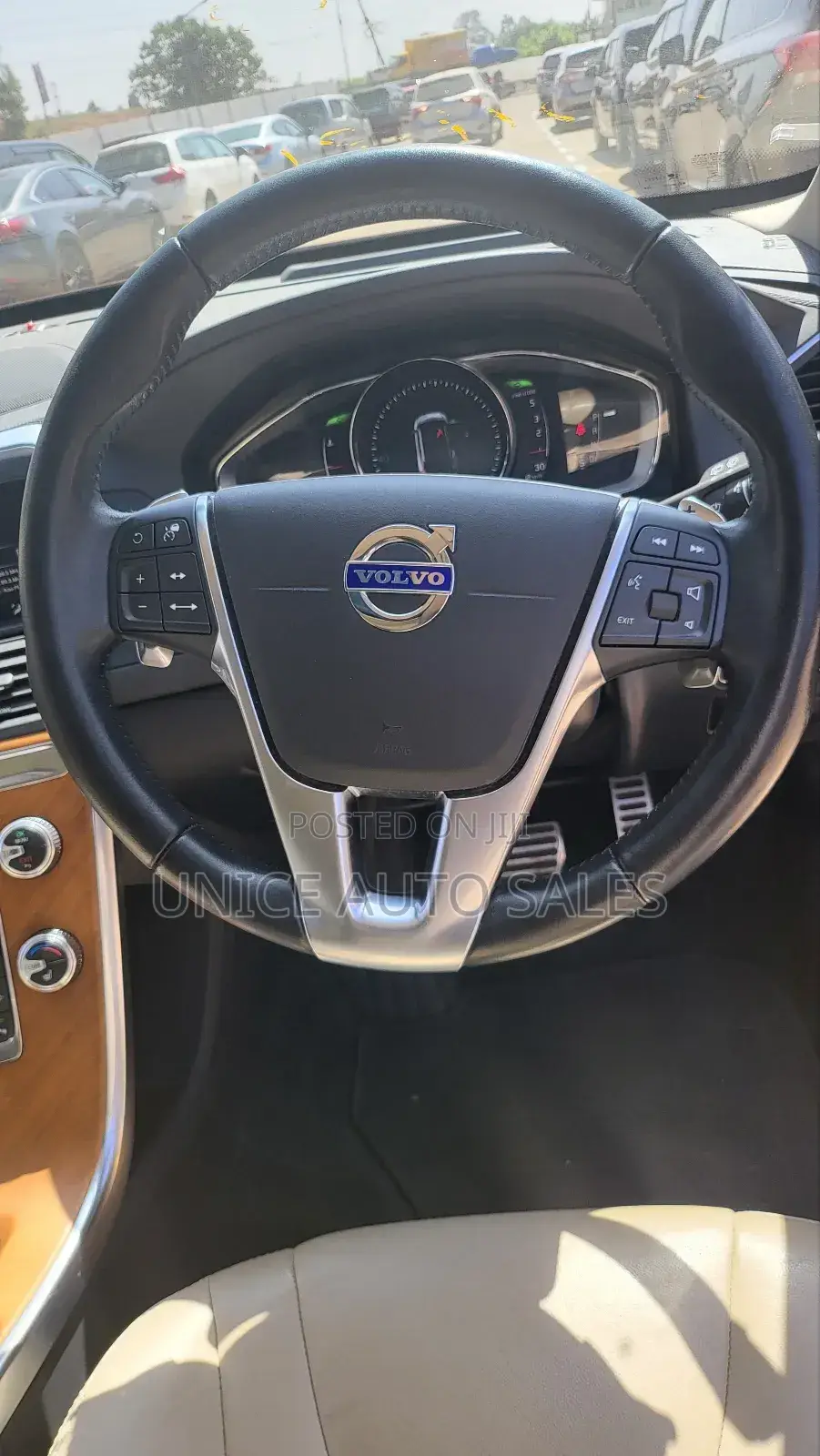 Volvo XC60 2018 Brown