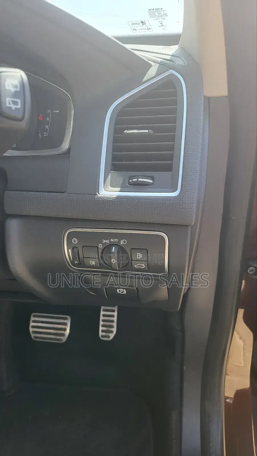 Volvo XC60 2018 Brown