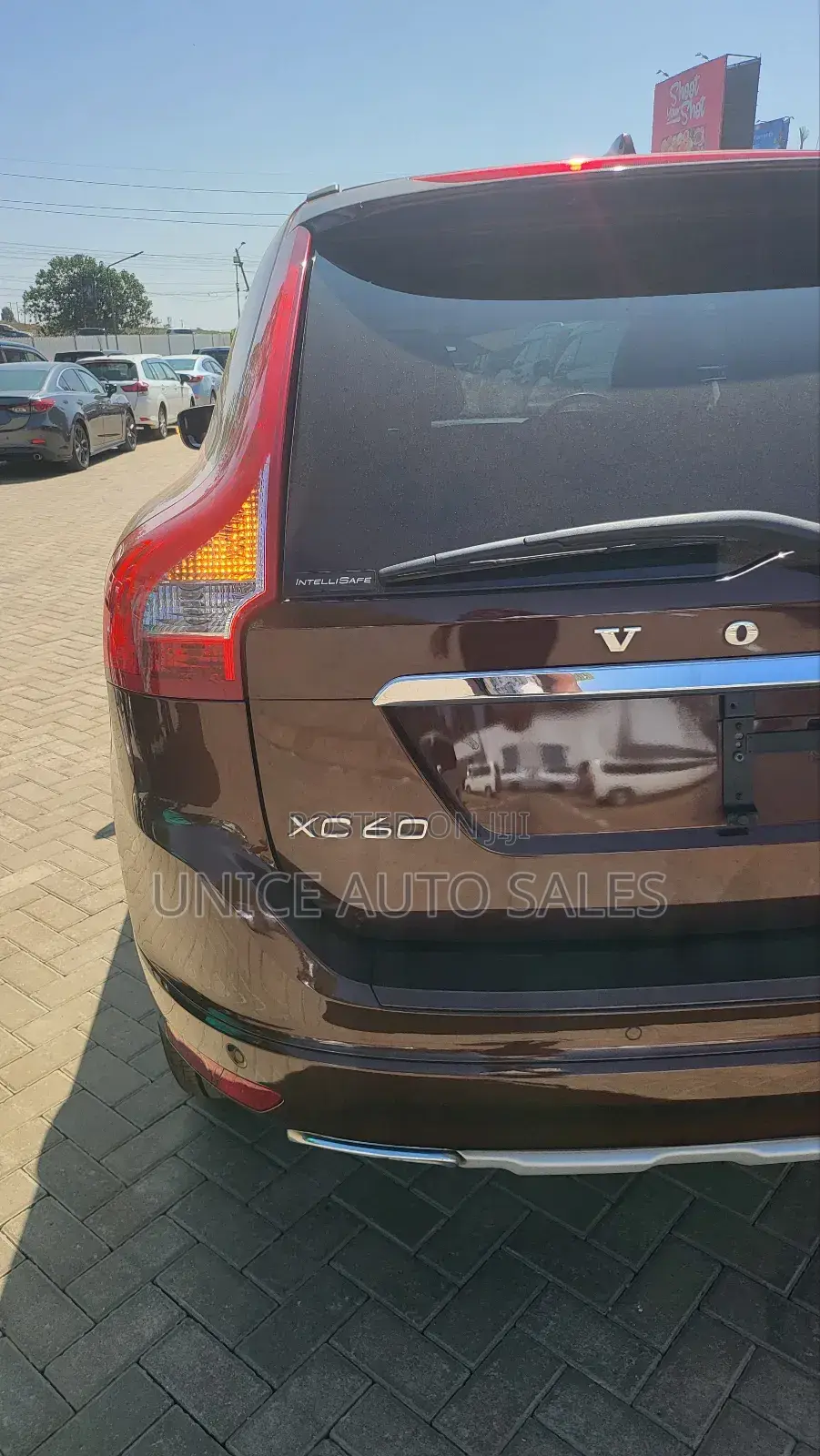 Volvo XC60 2018 Brown