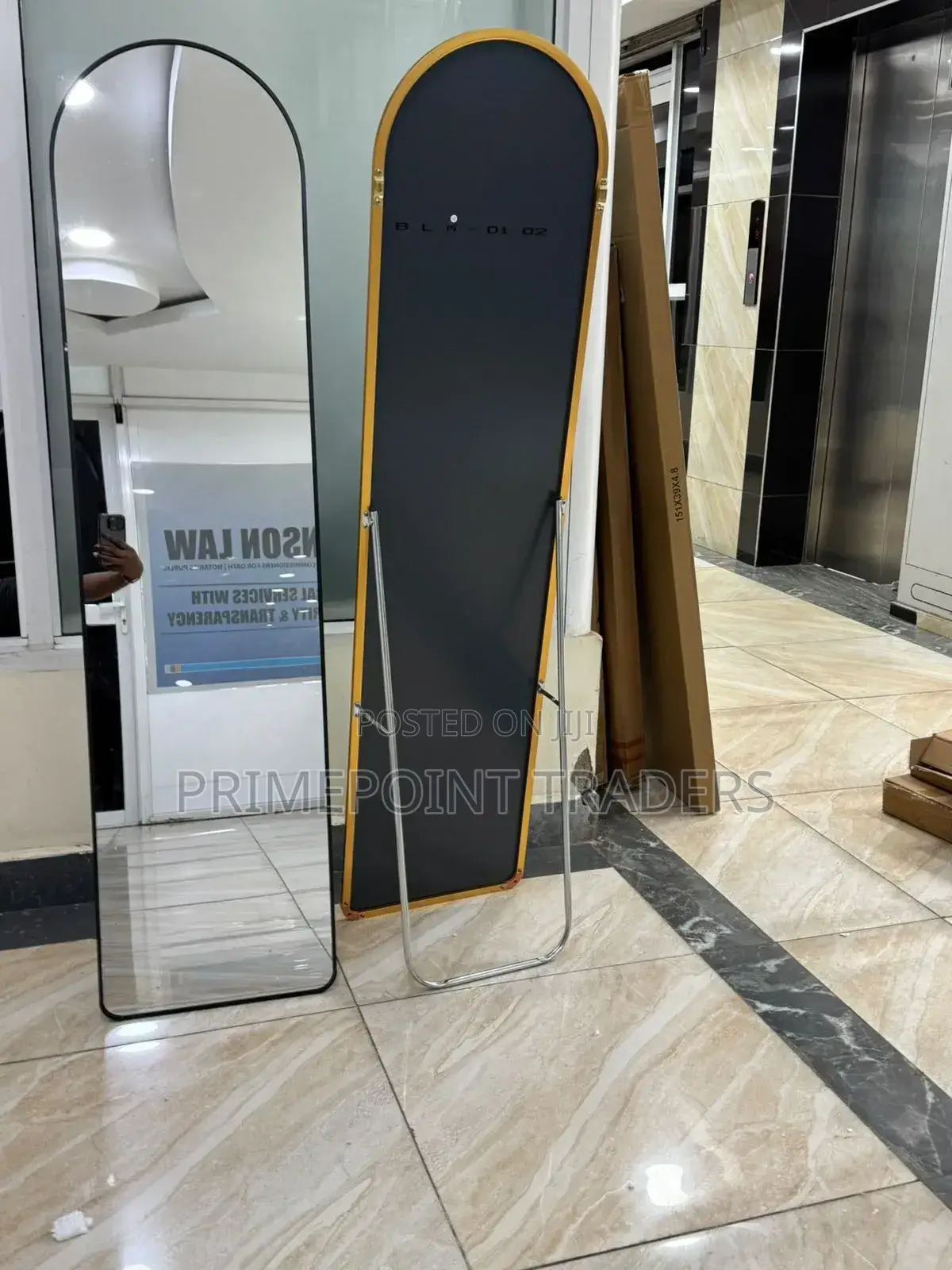 Mini Classy Arched Aluminum Full Length Mirror